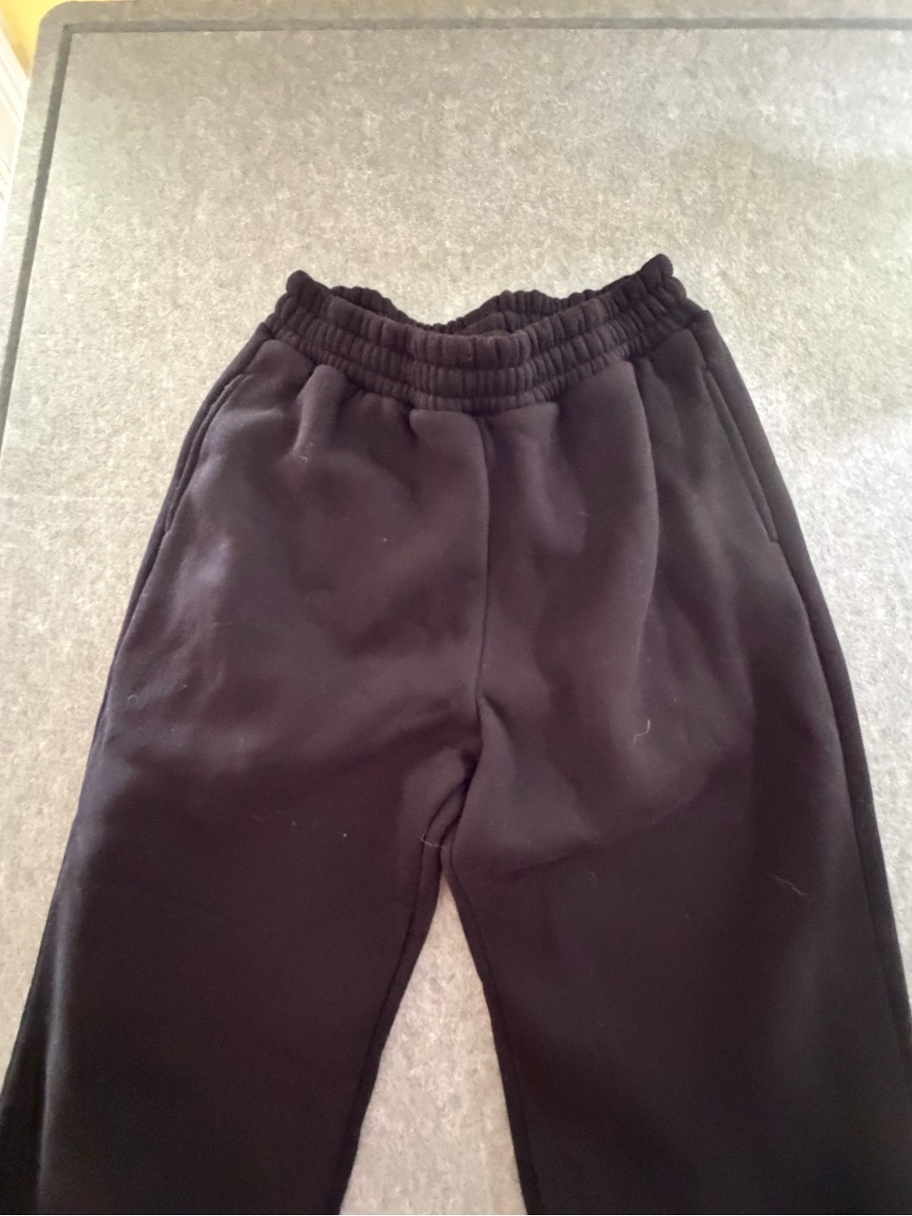 Comfrt Brand 3 piece lot Hoodie, Sweats, shorts  Bundle size medium/large - Picture 8 of 16